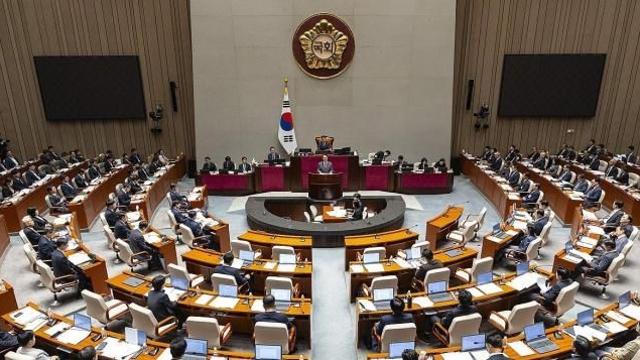 728조 예산전쟁…이재명표 사업·확장재정 놓고 격돌 예고