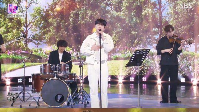 이찬원, 감성 두텁게 채운 가을 남자…신곡으로 ‘고막 힐링’