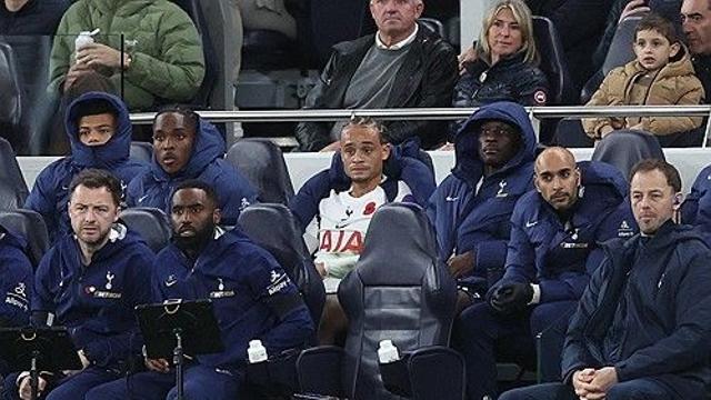 '400억 가성비' 손흥민 새삼 위대하네!…1000억 SON 7번 후계자 치명적 실수+재교체 '치욕의 하루'→BBC'경악'