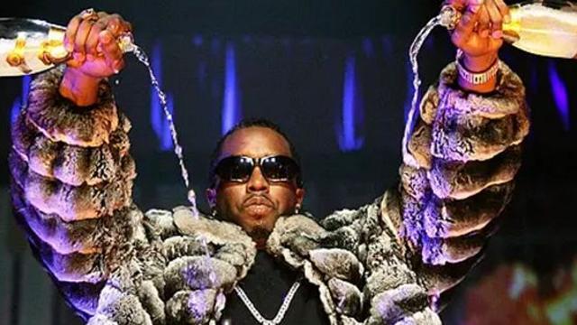 성매매 男스타, 복역 중 ‘칼’ 공격…긴급 상황