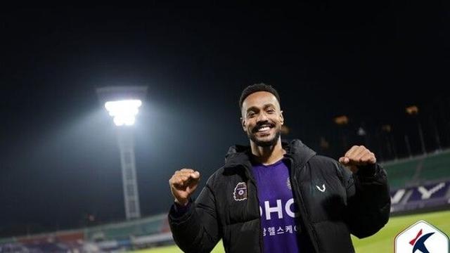 인종차별 아픔 털어낸 안양 모따 