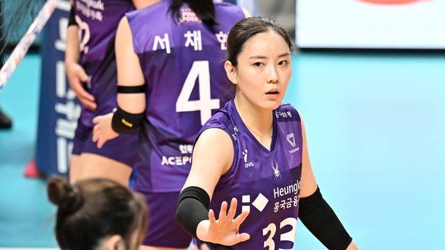 '신인감독 김연경 출연→흥국생명행' 이나연, 사령탑은 어떻게 지켜봤나….침착하고 좋은 선수