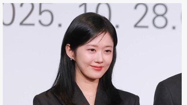 올해 44살 찍은 장나라 누님 최근 와꾸 상태