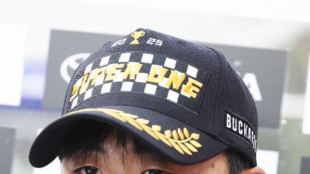 '최종전도 폴투윈' 이창욱, 2025 슈퍼레이스 6000 클래스 챔피언 등극