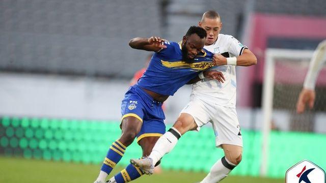 [K리그2 현장리뷰] 치열했던 더비 매치...'박시후 데뷔골' 충남아산, '김성준 PK 득점' 천안과 1-1 무승부