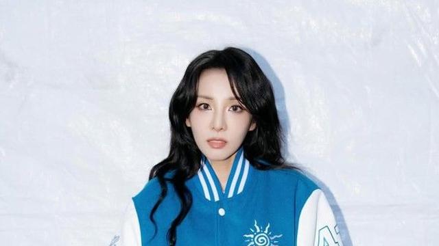 산다라박, 故 이희철 생일 맞아 납골당 방문... 