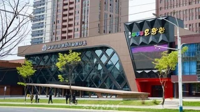 꽤 놀라운 북한 PC방 근황 