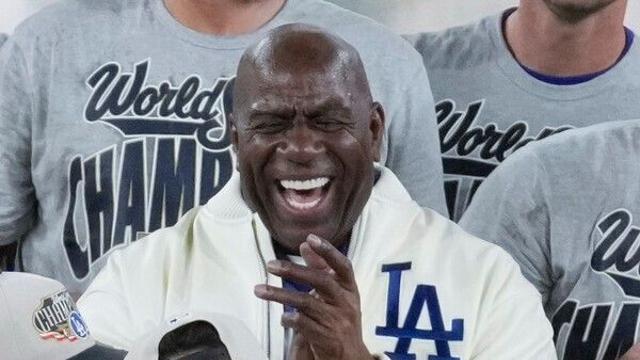 ‘말이 돼? 역대 최초 원정에서만 3승’ 야마모토, 월드시리즈 MVP 등극!