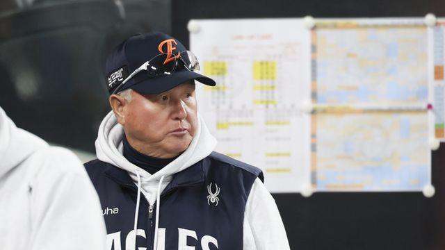 ‘PO 탈락’ 삼성과는 완전히 다른 온도 차, ‘용두사미’로 끝난 한화의 가을야구