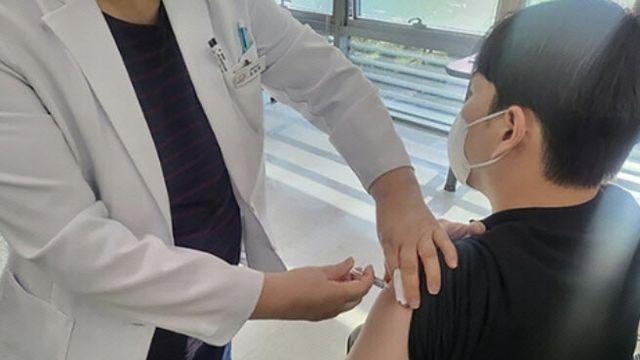 10년 만에 '초유의 확산' 경고…독감 환자, 1년 전의 3배