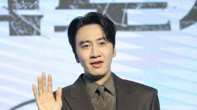 '조각도시' 이광수 