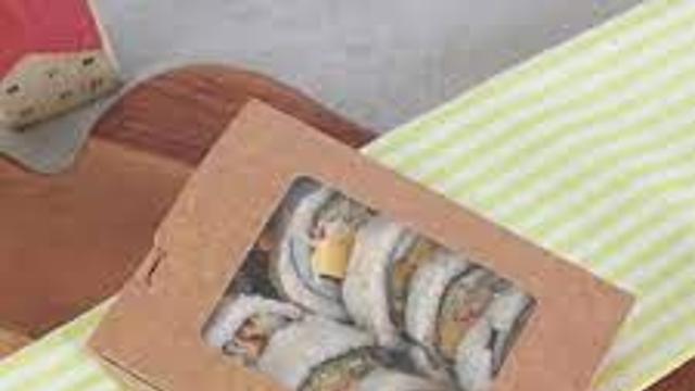 바꿔달라는 김밥 포장.