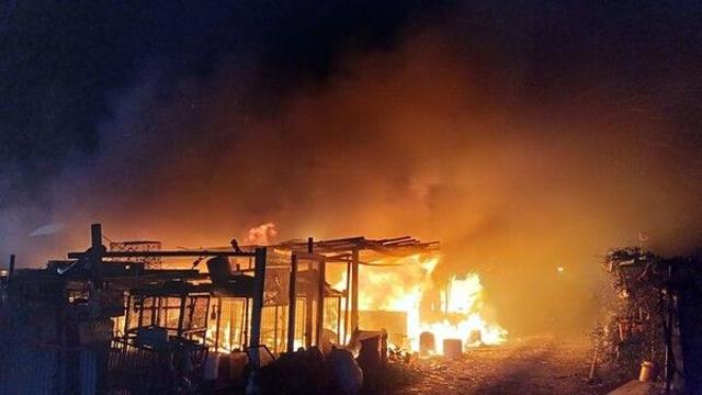 포항 개 사육장서 화재…개 6마리 죽어