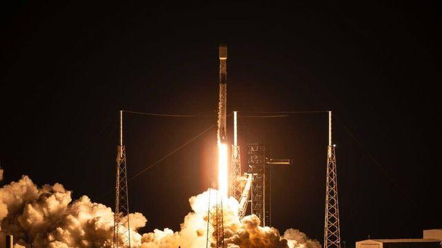 군 정찰위성 5호기 발사···한화시스템, SAR 위성 탑재체 안정적 공급