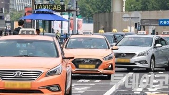 인천공항 불법 택시 영업 466명 검거···중국인 ‘흑차’도 기승