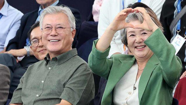 검찰 '김정숙 여사 옷값 의혹 재수사하라' 경찰에 요청