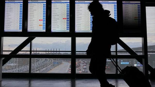 美셧다운, 하루 더 지나면 역대 최장…영공 폐쇄 우려도