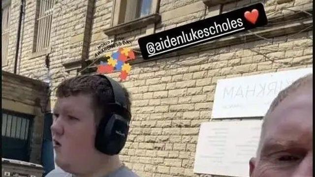 자폐 스펙트럼 장애 아들을 위해 해설을 그만둔 폴 스콜스 