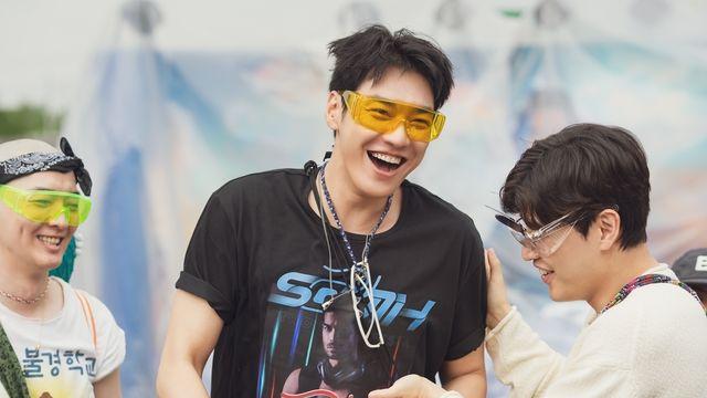 [박스오피스] '퍼스트 라이드' 개봉 첫 주말 1위…2위는 '체인소 맨'