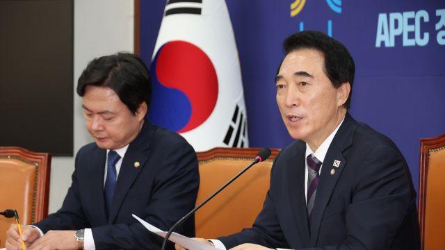 민주, ‘재판중지법’ 전격 철회 속내는