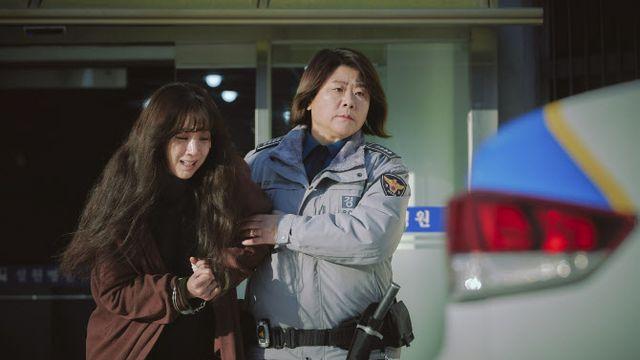 정려원·이정은 연기 차력쇼…'햐안 차를 탄 여자' CGV골든에그 93% 극찬