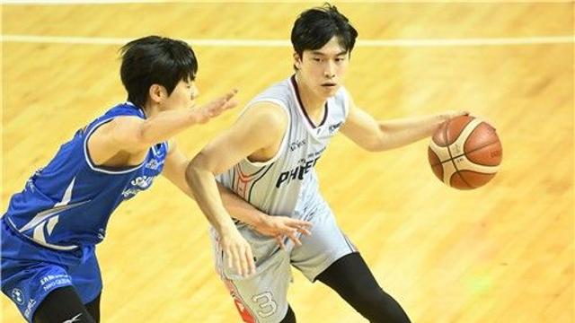 프로농구 현대모비스, 삼성 꺾고 3연패 탈출…박무빈 14어시스트