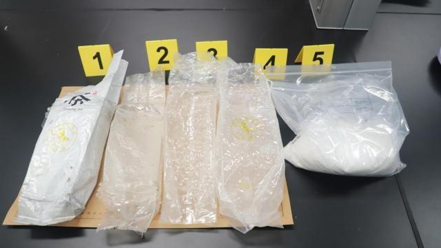 한자로 '차(茶)' 포장이... 제주 해안서 마약류 의심 물체 또 발견