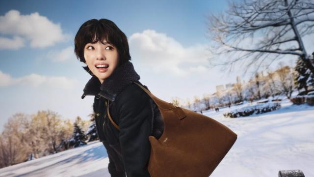 코치, 아이들 소연과 함께한 2025 홀리데이 캠페인 공개