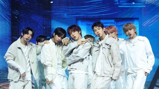 ‘더 패시지’로 돌아온 아홉... “음방+신인상 올킬 할게요” [종합]