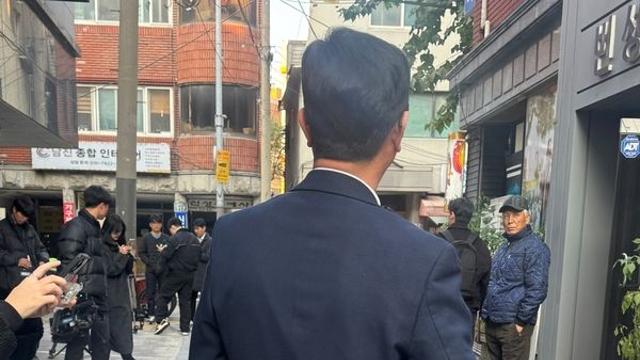 '천호동 흉기난동범' 출근길 회사원이 제압…