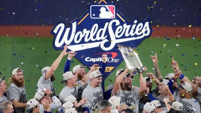 MLB WS 7차전, 캐나다 인구의 45% 봤다…미국선 8년 만에 최고 시청자