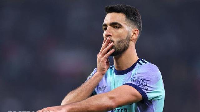 ‘미드필더? 아스널 주전 스트라이커!’ 메리노 또 멀티골! UCL 4전 전승 이끌어