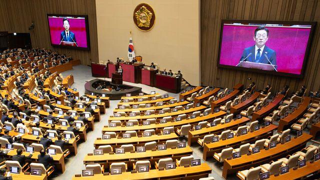 이 대통령, 내년도 예산안 시정연설  “AI 시대 여는 첫 예산”