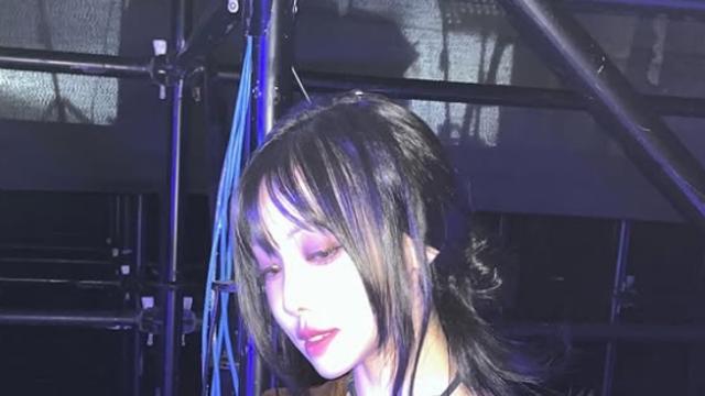 여자친구 유주, 청순 탈피 퇴폐美 여신…‘체인소맨’ 찢고 나왔네 [AI 포토컷]