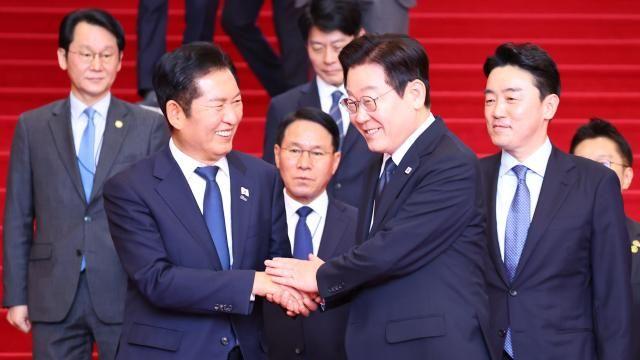 '재판중지법 갈등설' 진화 나섰지만…與 내부서도 '혼란'