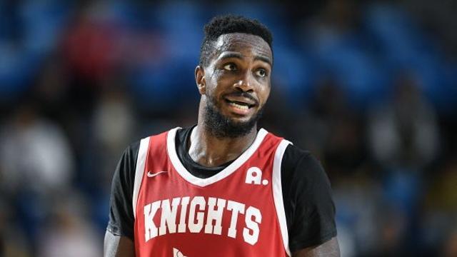 KCC전서 복귀한 자밀 워니... 전희철 SK 감독의 계획은