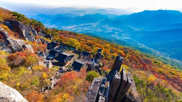 “단풍 명소 찾는다면 이곳으로”… 11월에 반드시 가봐야 할 가을 여행지