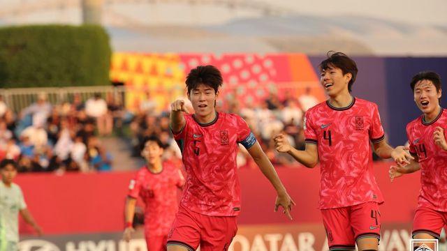 이강인도 놀랐다! 韓 축구 쾌거 '박수 짝짝짝'→U-17 월드컵 '우승 2회' 멕시코 잡았다…토너먼트 진출 청신호