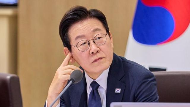 강행군 끝에 결국 몸살…이재명 대통령, 소방관 격려 오찬 불참하고 하루 휴식