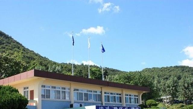 모친상 이유로 임시 석방된 사기 조직 총책, 한 달째 도주중