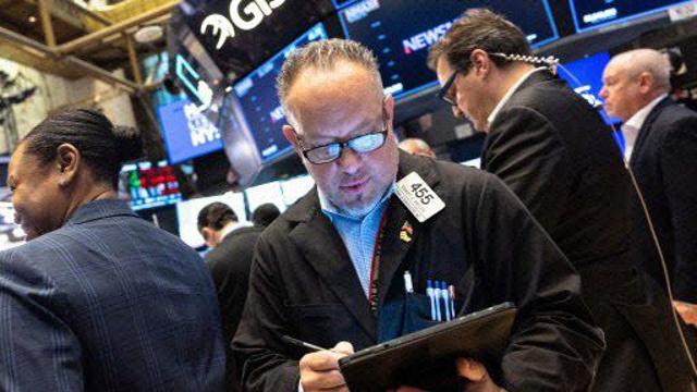 AI 버블론에 무너진 증시…단기 차익실현? 장기조정? 의견 분분