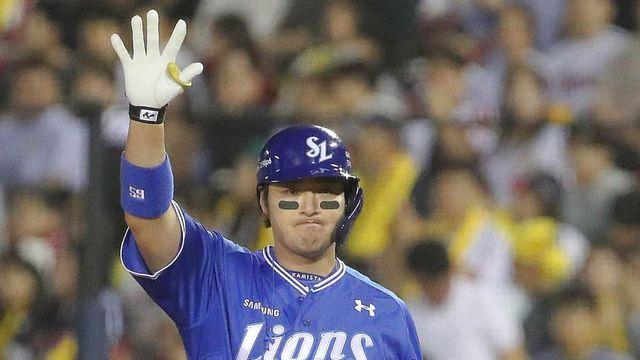 누구도 예상 못한 대반전…현역 은퇴한 박병호, 친정팀서 '이 소식' 전했다