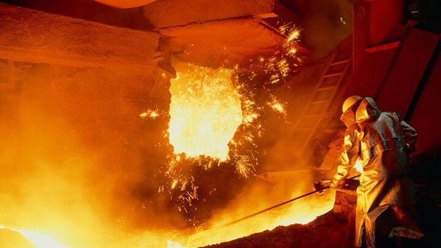 정부, 철강산업 구조개편 시동···“범용재 줄이고 수소환원제철 속도낸다”