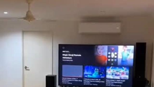 엄마! 와서 이것 좀 봐!