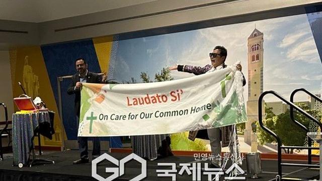 함현진마술사, 텍사스의 세인트메리스대학교에서 '리우다토 시' 매직쇼 선보여