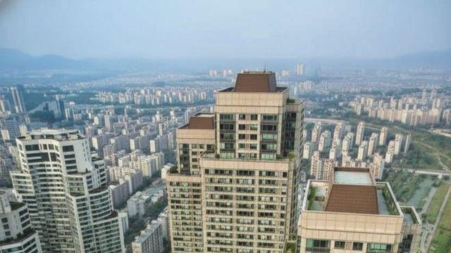 매물로 잘 안나온다는 타워팰리스 테라스 세대.jpg