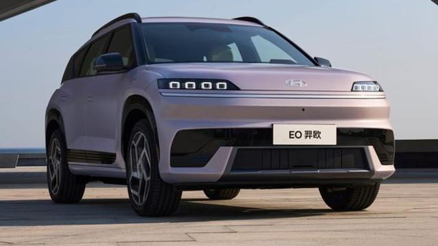 현대차, 중국 전기차 시장 반격 시작…신형 전기 SUV ‘EO’로 BYD에 도전장