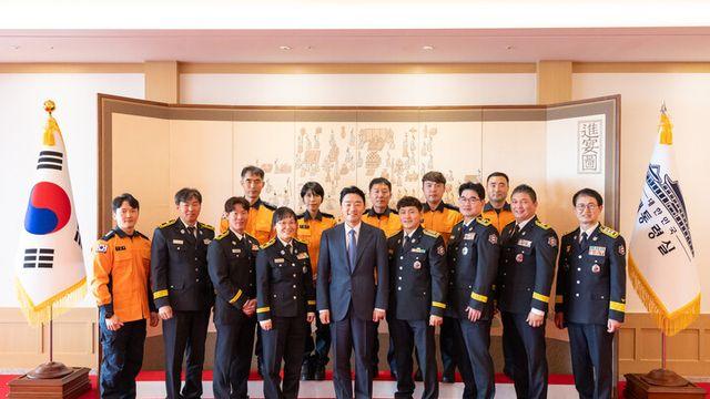 강훈식 “소방공무원 여러분 감사...진정한 국민 영웅”