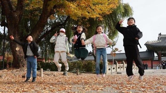 인천, 구름 많고 예년보다 온화…일교차 10도 안팎