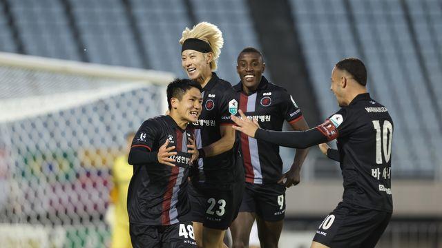 '승격 목표' K리그2 3∼6위, 살얼음판 순위 경쟁…PO행 주인공은